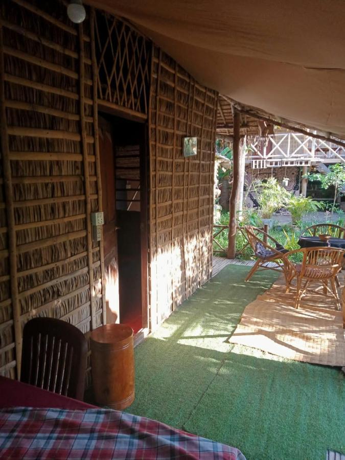 About Sarin Homestay Баттамбанг Екстер'єр фото